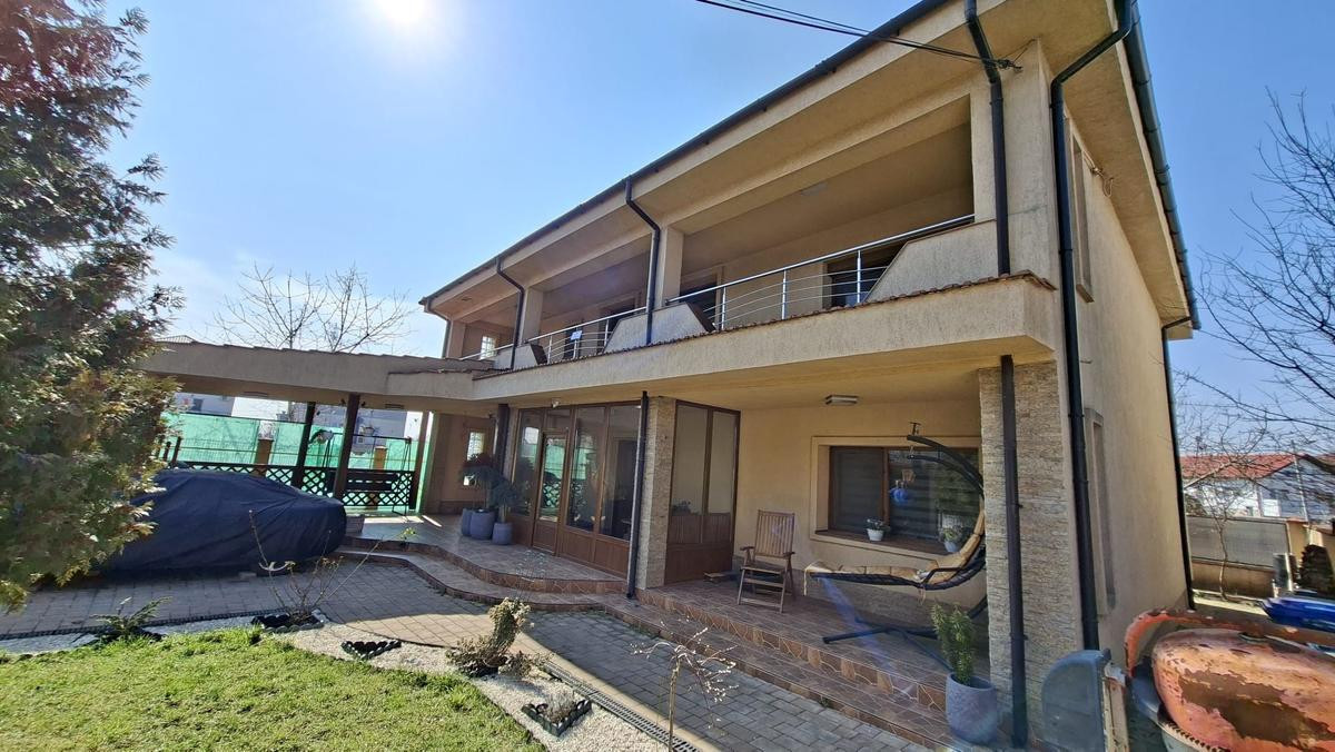 Vila de vanzare in Eforie Nord