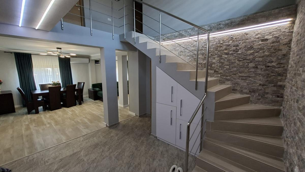 Vila de vanzare in Eforie Nord