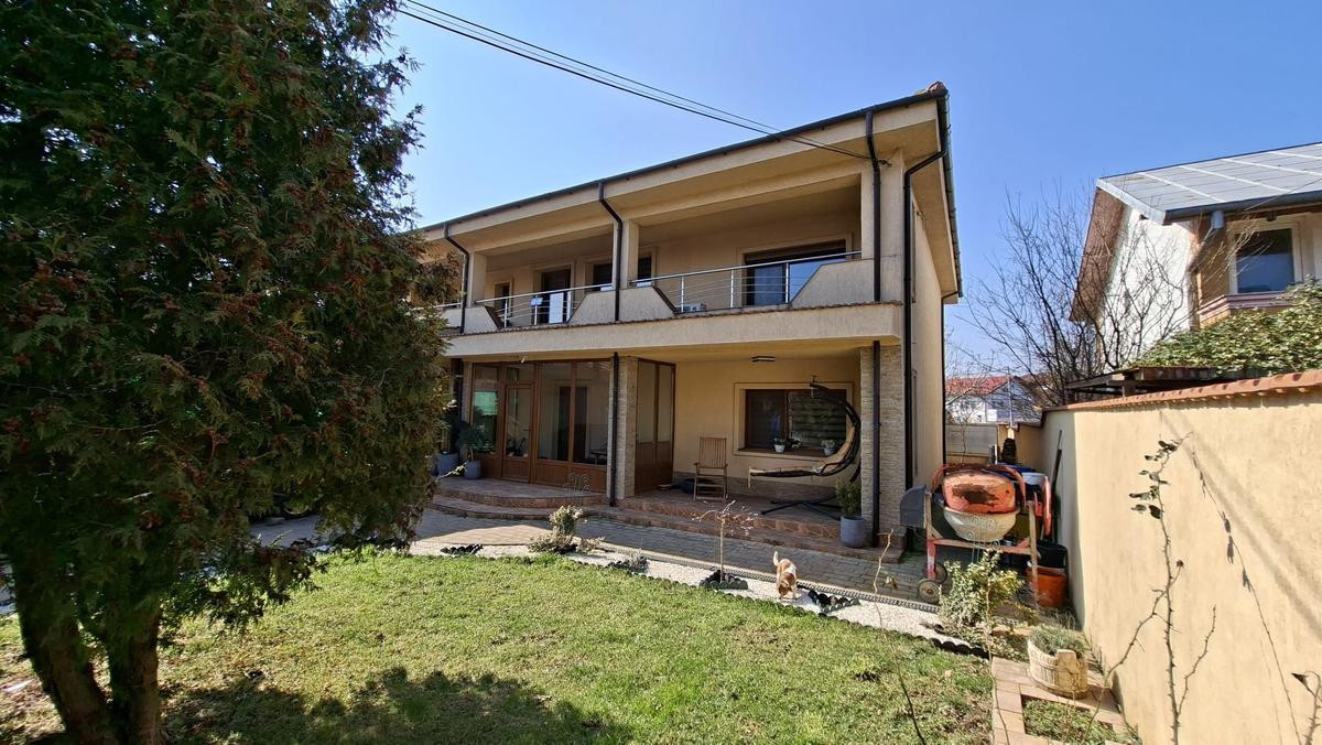 Vila de vanzare in Eforie Nord