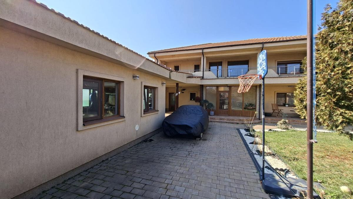 Vila de vanzare in Eforie Nord