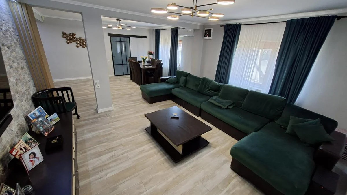 Vila de vanzare in Eforie Nord