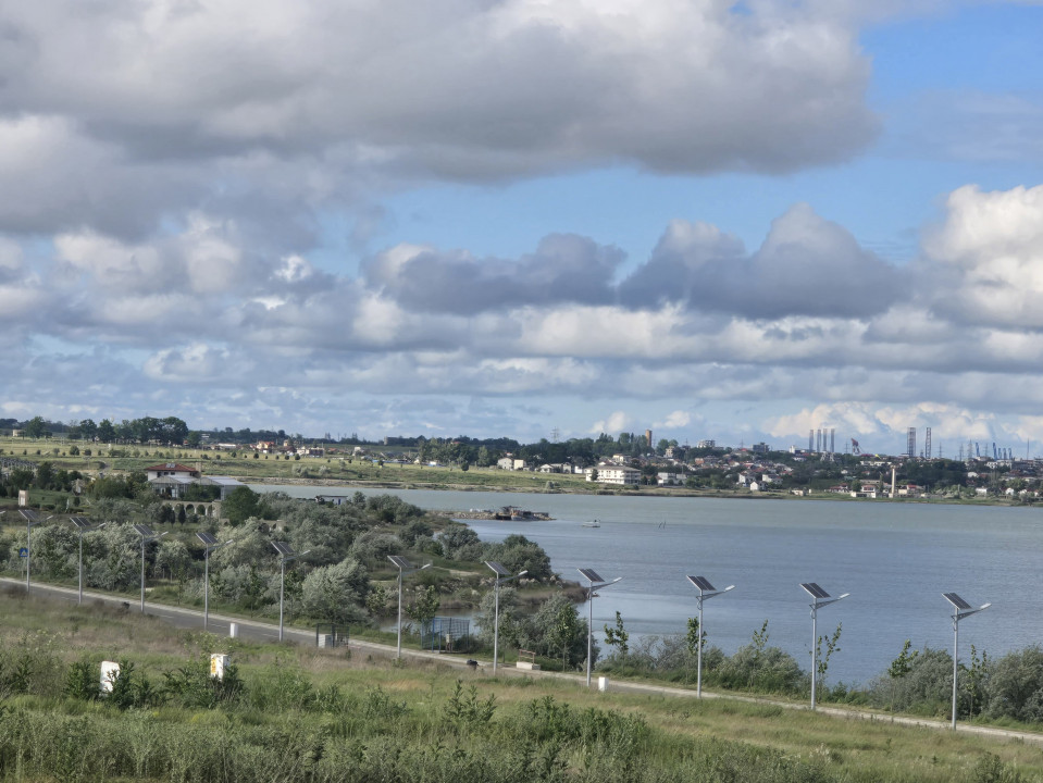 Teren de vanzare in Techirghiol zona Lac 