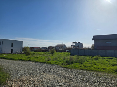 Teren de vanzare in Lazu lot de casa cu PUZ