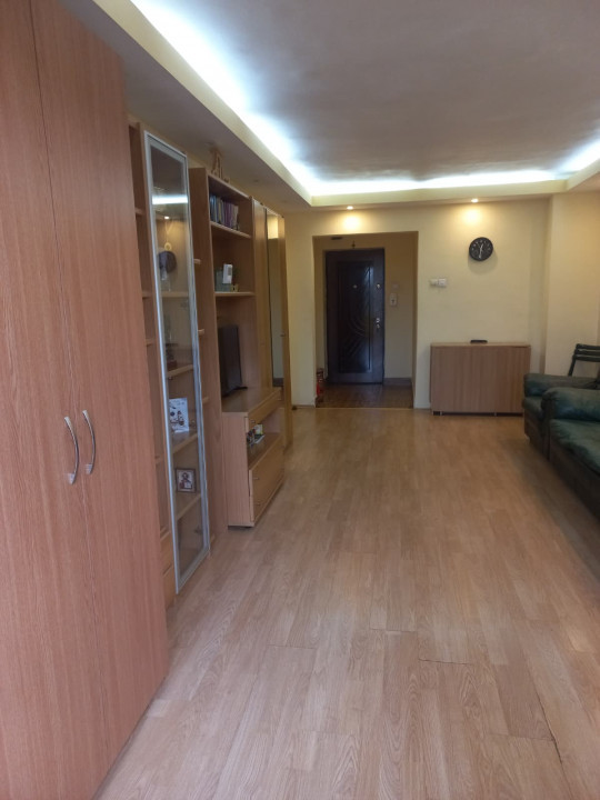 Apartament de vanzare Constanta zona Kaufland - Casa de Cultura