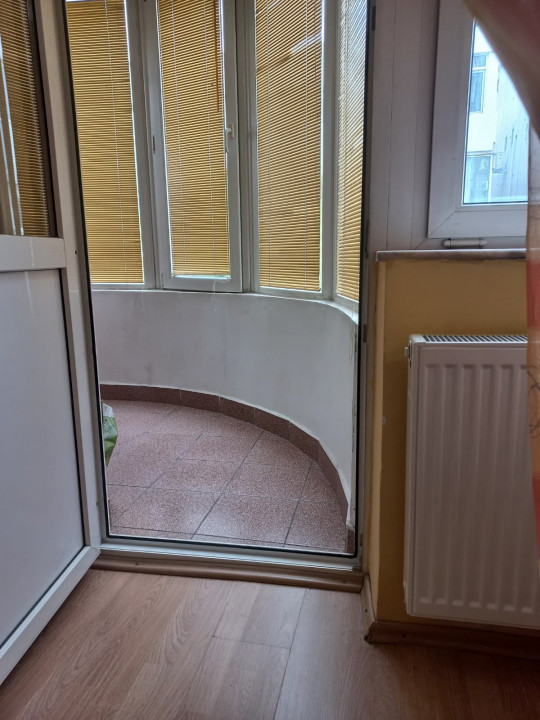 Apartament de vanzare Constanta zona Kaufland - Casa de Cultura