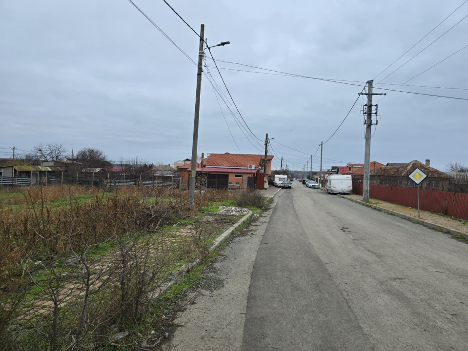 Vand teren in Tuzla zona Patie