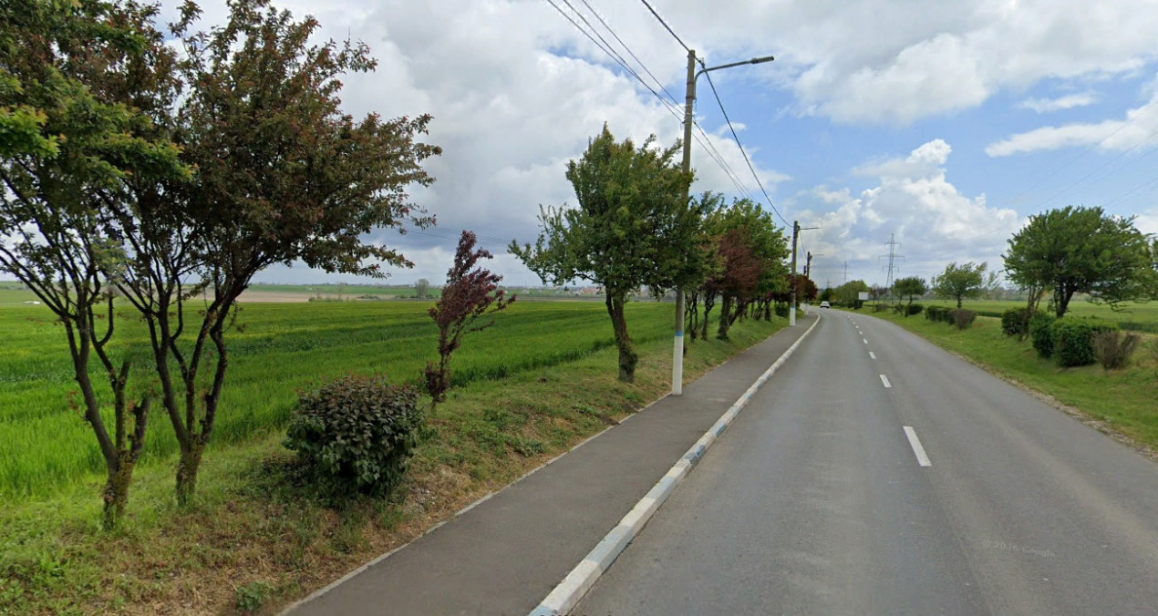 Vand teren in Costinesti 