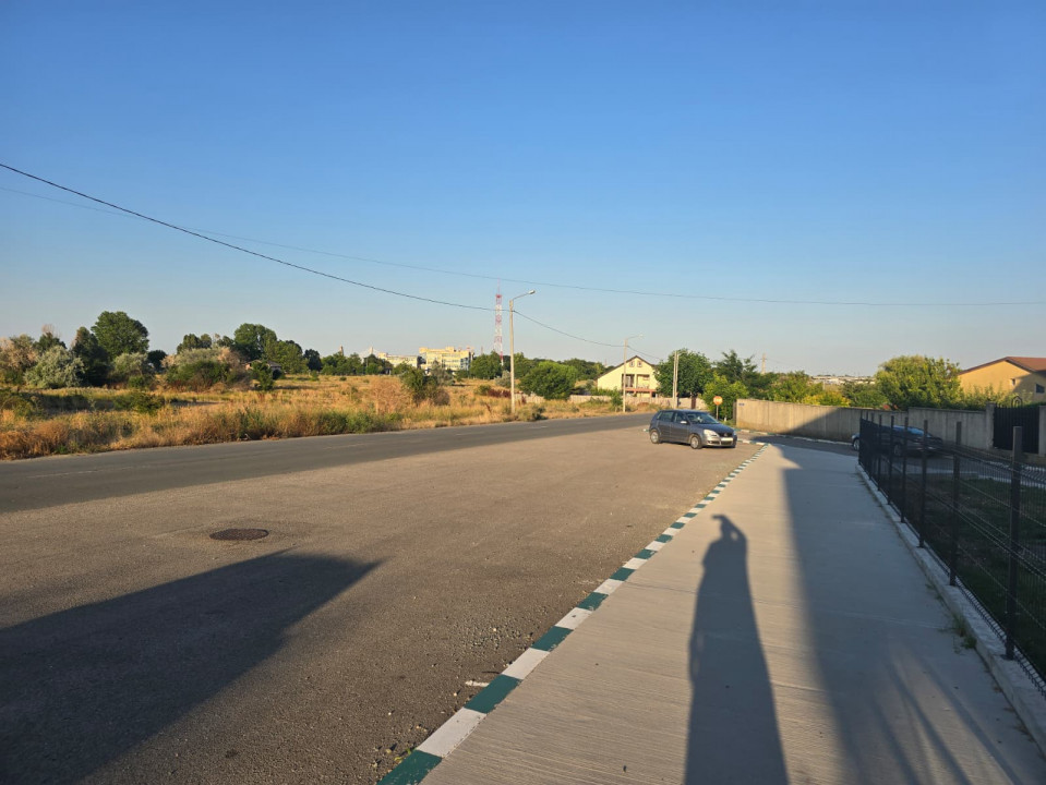Vand teren in Agigea zona Ecluza