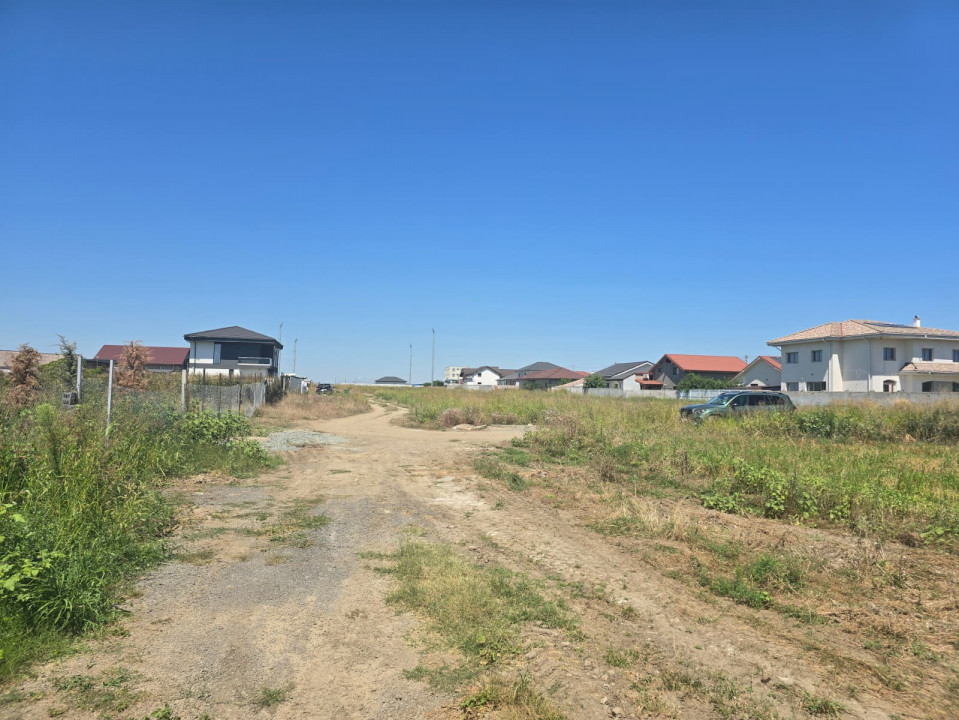 Vand teren in Cumpana lot de casa