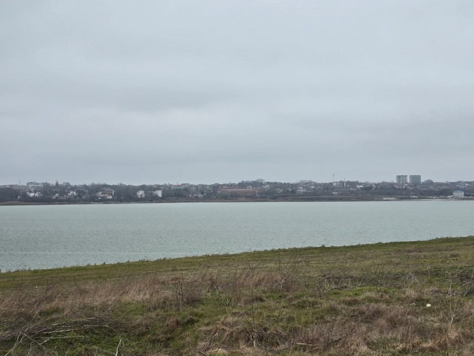 Teren de vanzare in Tuzla primul rand la lacul sarat Techirghiol