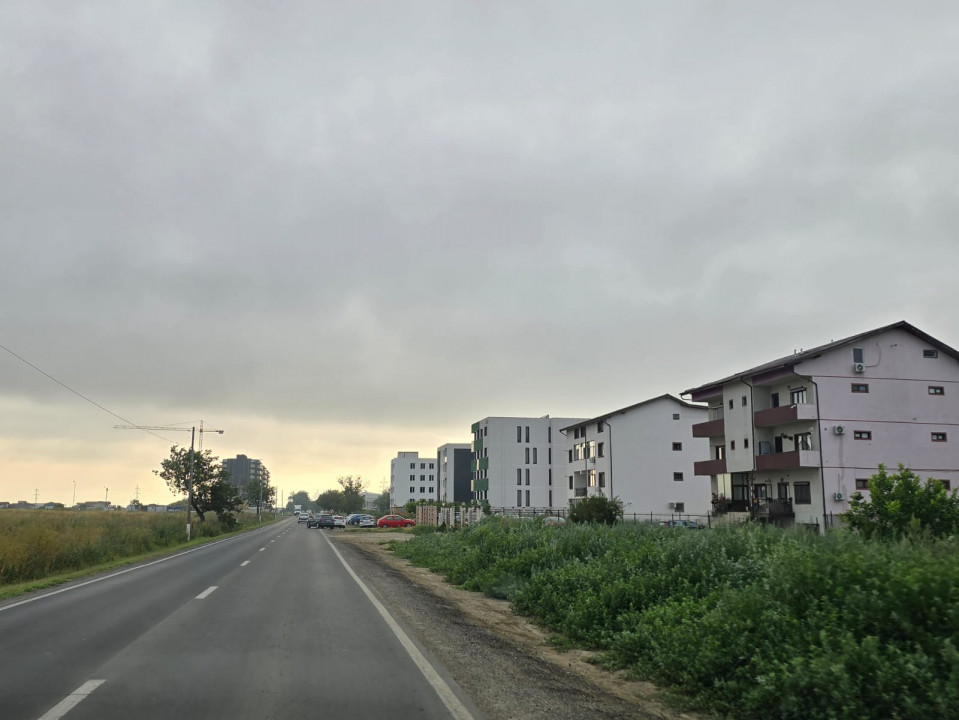 Teren de vanzare in Lazu