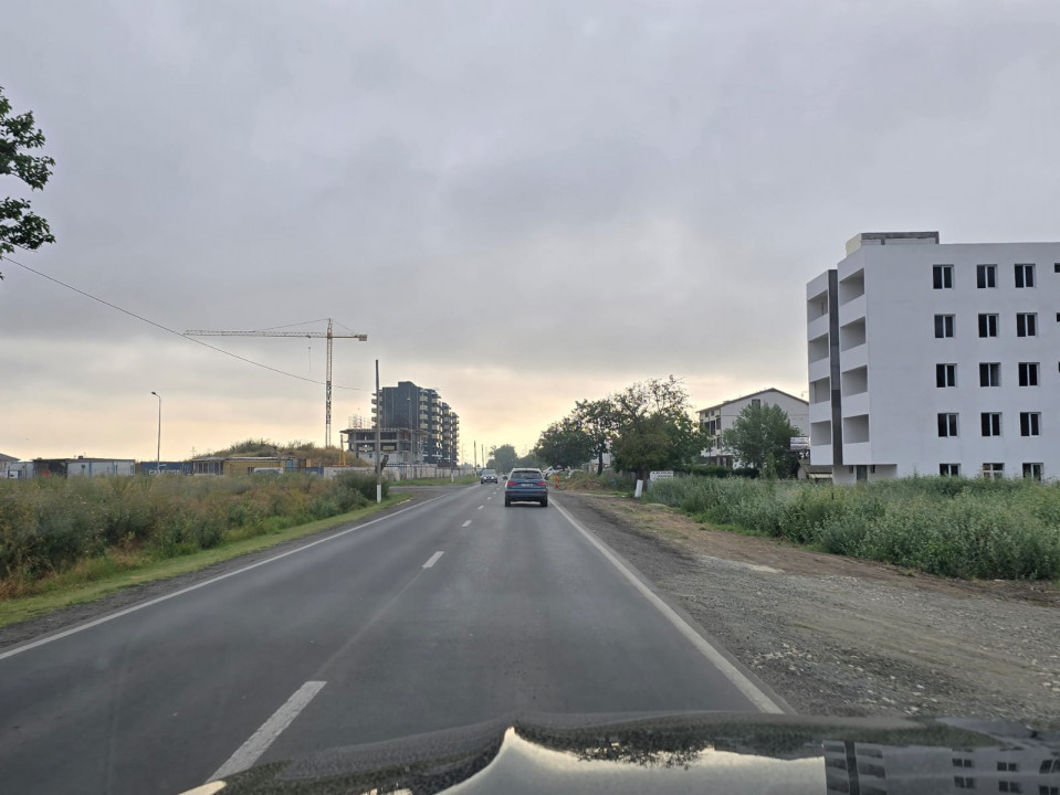 Teren de vanzare in Lazu
