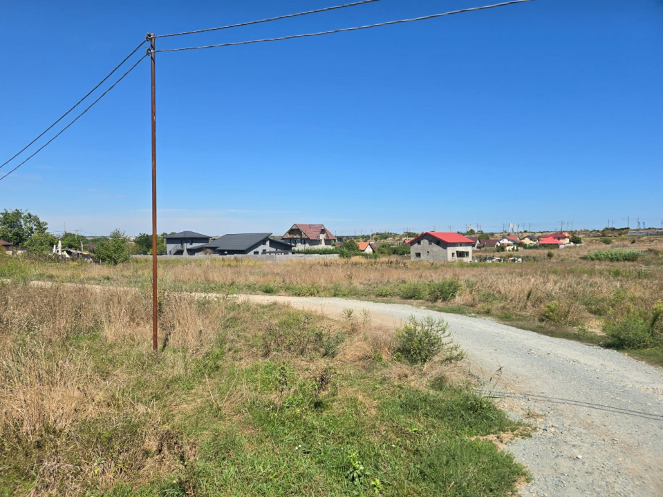 Vand teren in Agigea zona cartier nou  