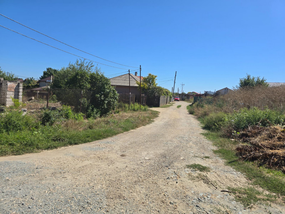 Vand teren in Agigea zona cartier nou  