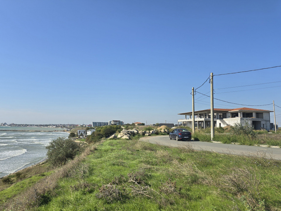 Teren de vanare in Costinesti primul rand la Marea Neagra