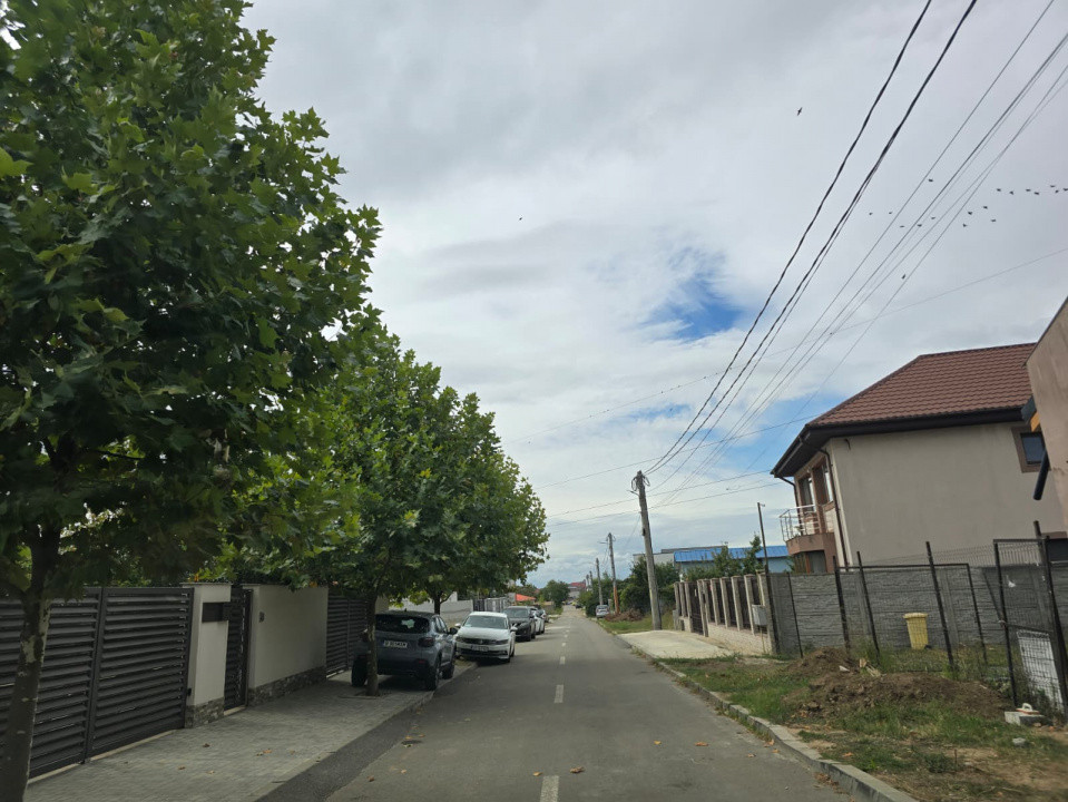 Vand teren in Cumpana zona Movila