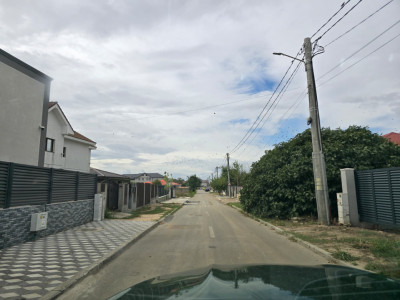 Vand teren in Cumpana zona Movila