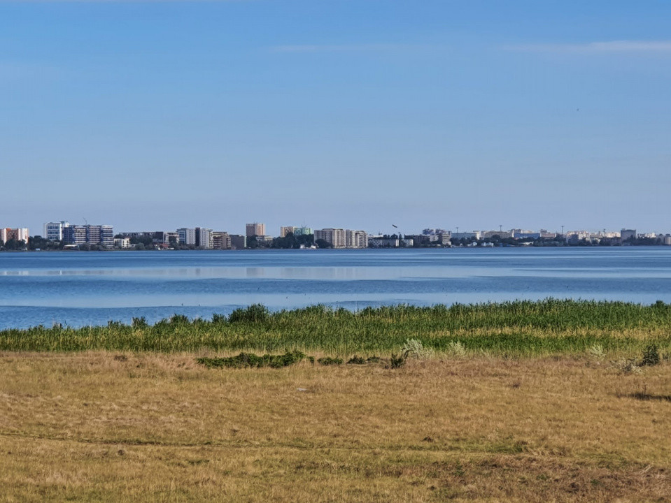 Teren de vanzare in Mamaia Sat primul rand la lacul Siutghiol