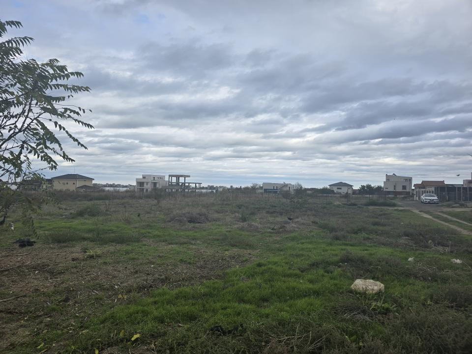 Teren de vanzare in Palazu Mare malul lacului Siutghiol