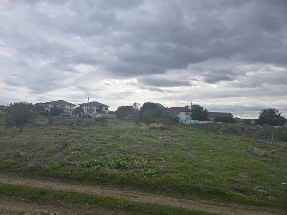 Teren de vanzare in Palazu Mare malul lacului Siutghiol