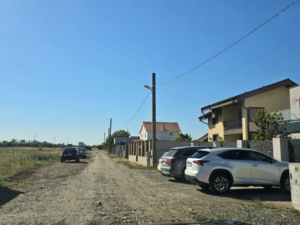 Vand teren in Constanta zona KM 5 - Vila Cucoanei