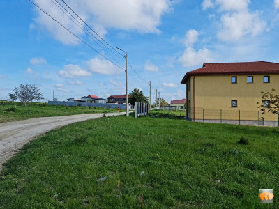 Vand teren in localitatea Tuzla partea Marii Negre