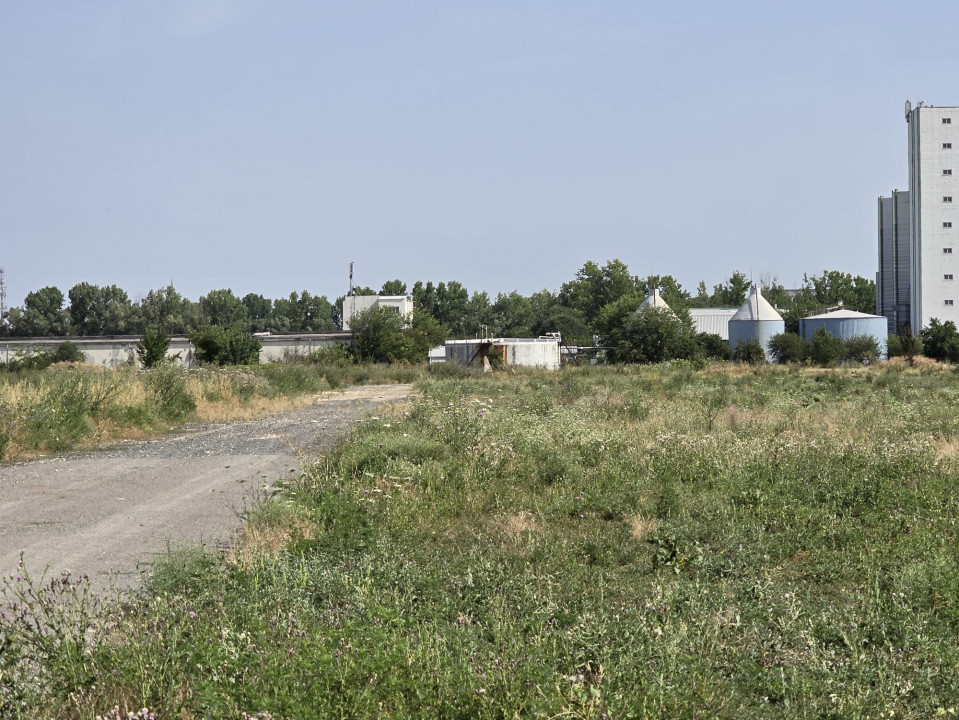 Teren de vanzare in Constanta zona Varful cu Dor