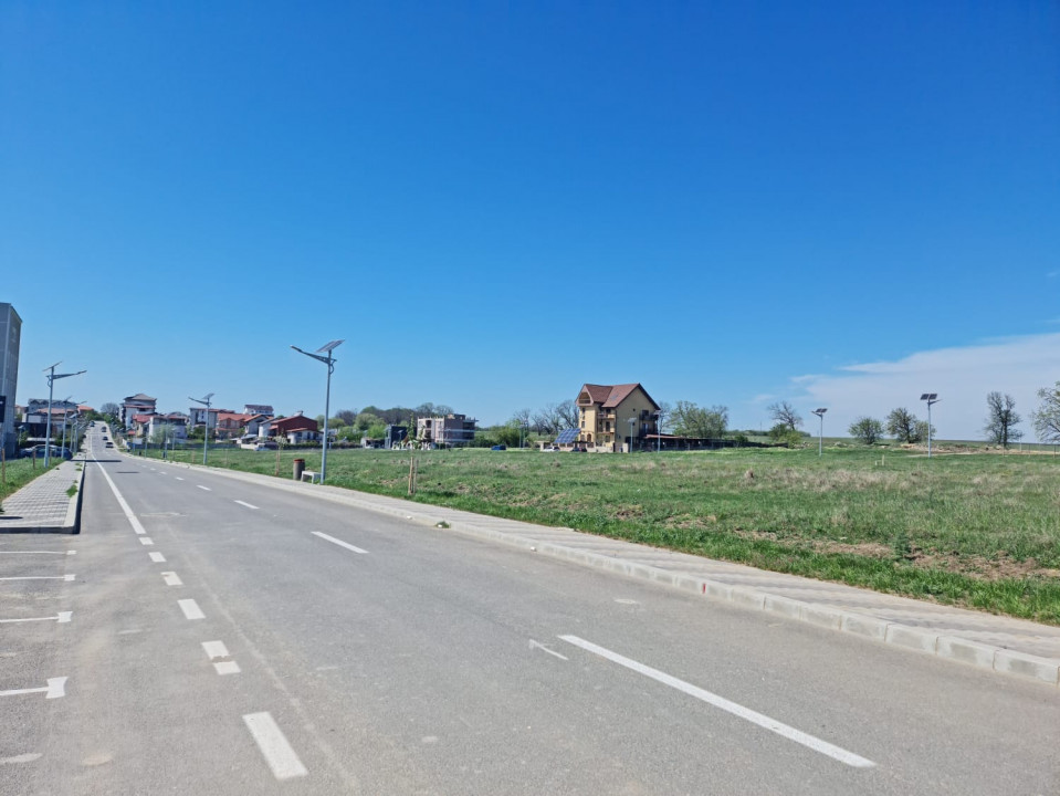 Vand teren intre Eforie Nord si Techirghiol zona lac