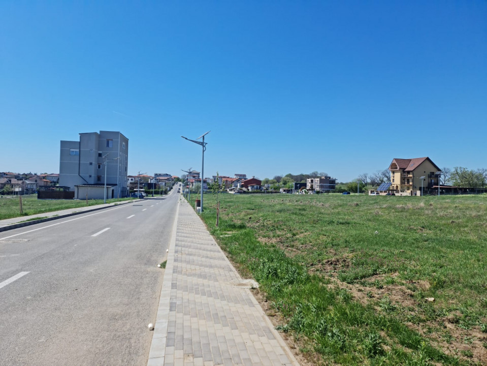 Vand teren intre Eforie Nord si Techirghiol zona lac