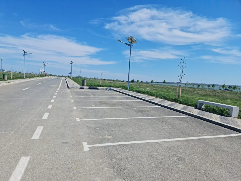 Vand teren intre Eforie Nord si Techirghiol zona lac