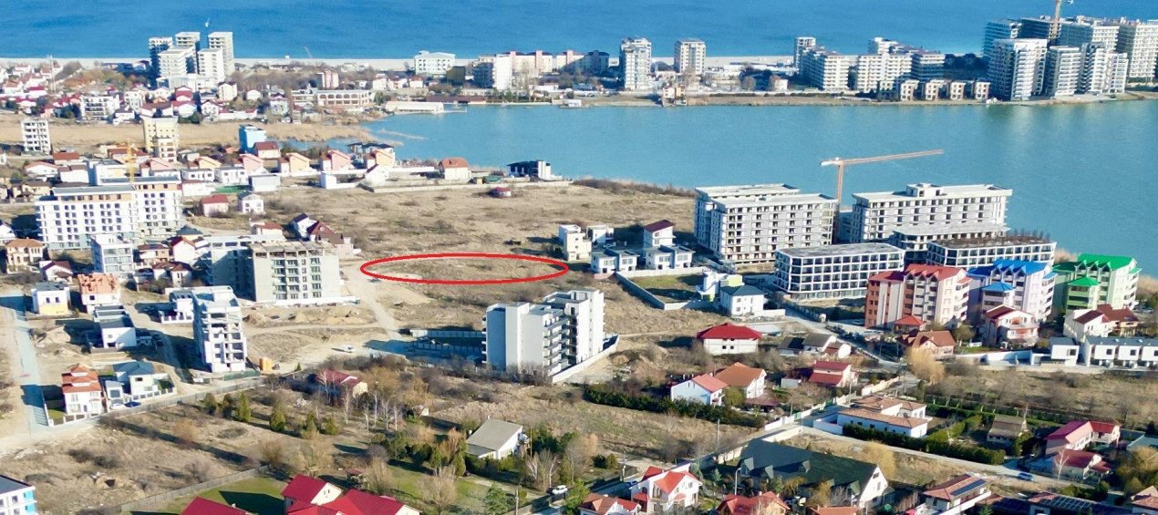 Vanzari terenuri in Mamaia Sat malul lacului