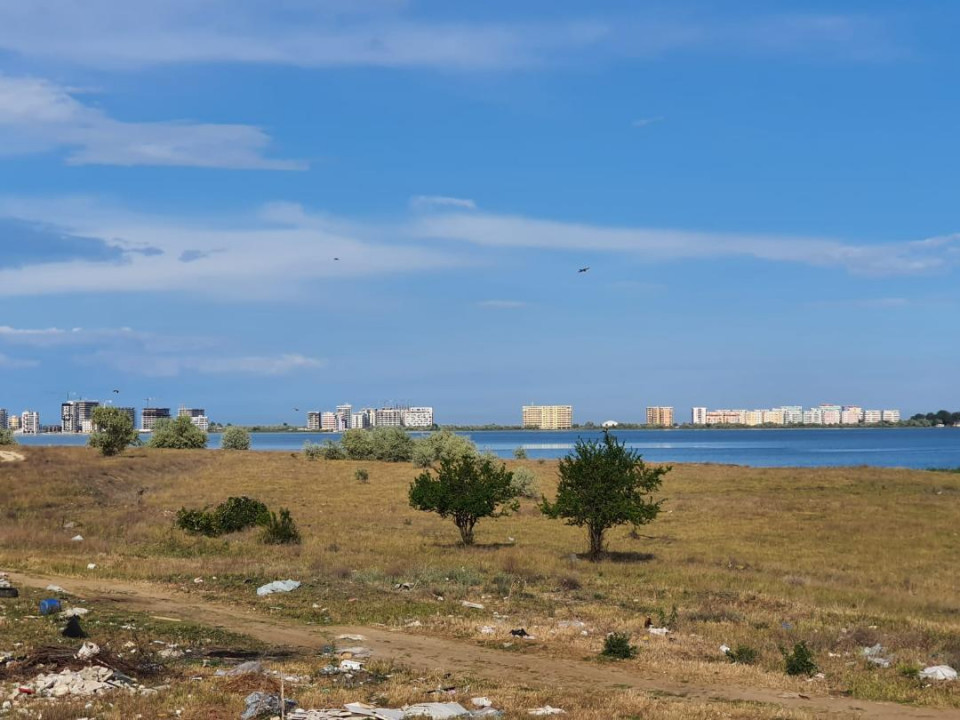 Teren de vanzare Mamaia Sat  malul lacului Siutghiol