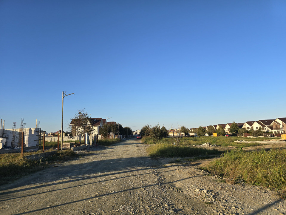 Vanzari terenuri de casa in Navodari