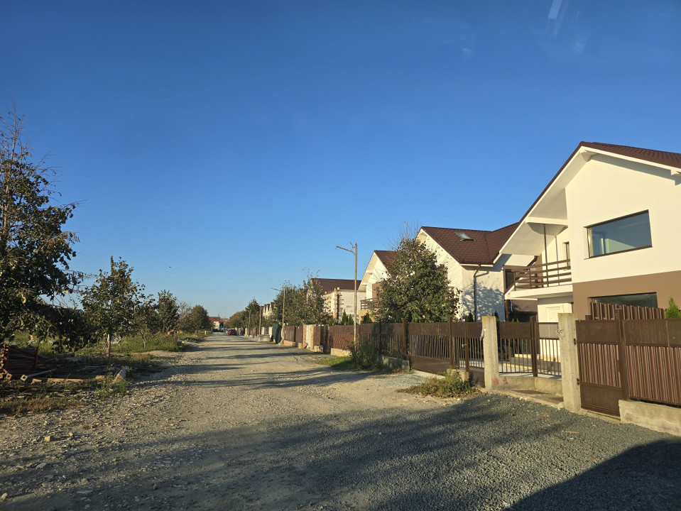 Vanzari terenuri de casa in Navodari