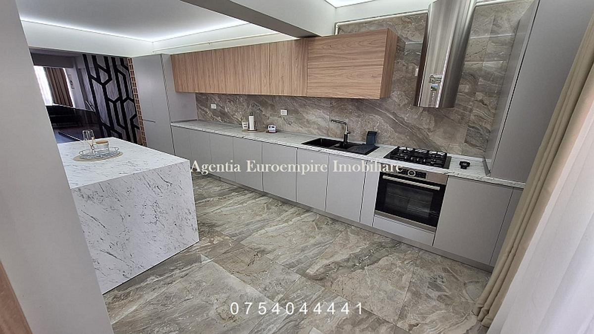 Vand apartament in Mamaia Nord