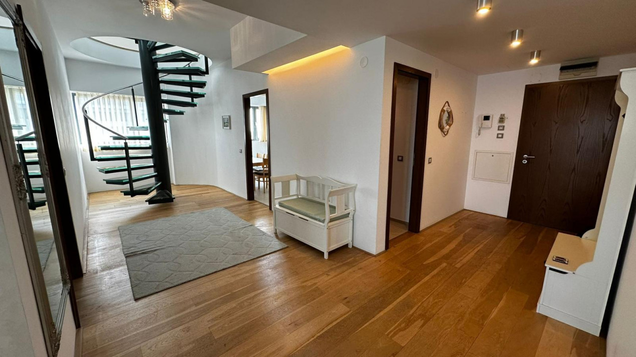 Apartament de vanzare Constanta zona Faleza Nord vedere frontala la Marea Neagra