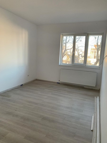 Apartament de vanzare Constanta zona Kamsas