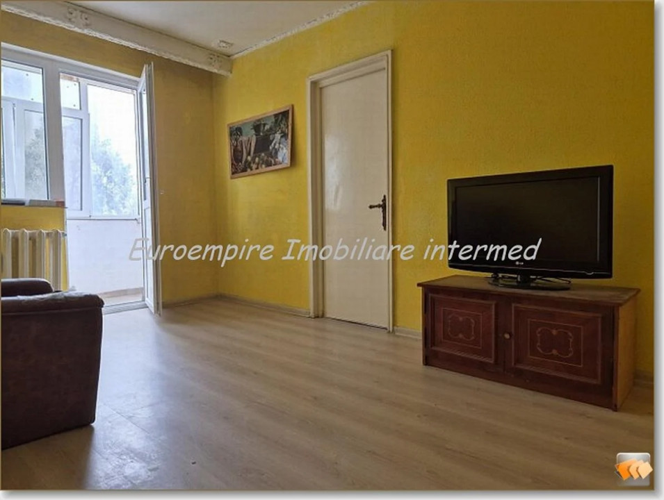 Apartament de vanzare in Constanta zona KM  4  5