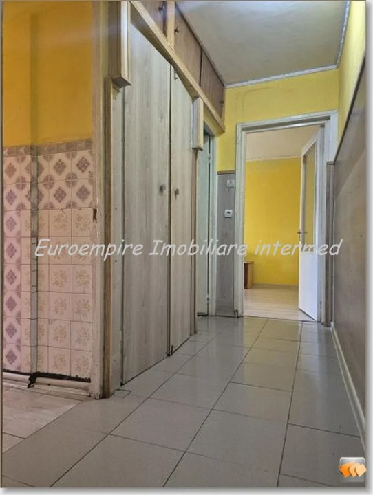 Apartament de vanzare in Constanta zona KM  4  5