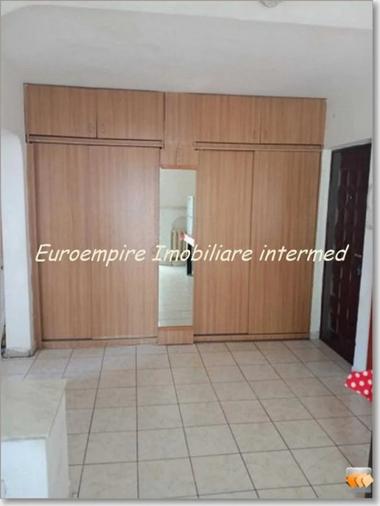 Vand apartament in Constanta zona Inel 2