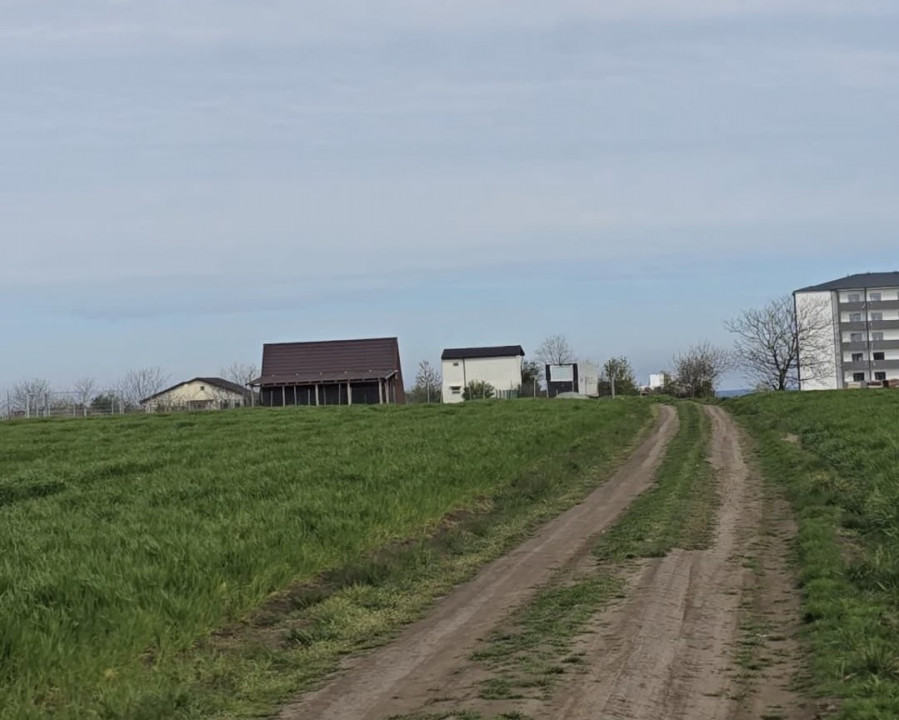Vand teren in Agigea zona Golful Pescarului