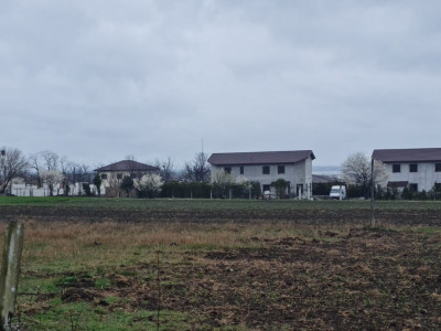 Teren de vanzare in Tuzla zona Barbosu