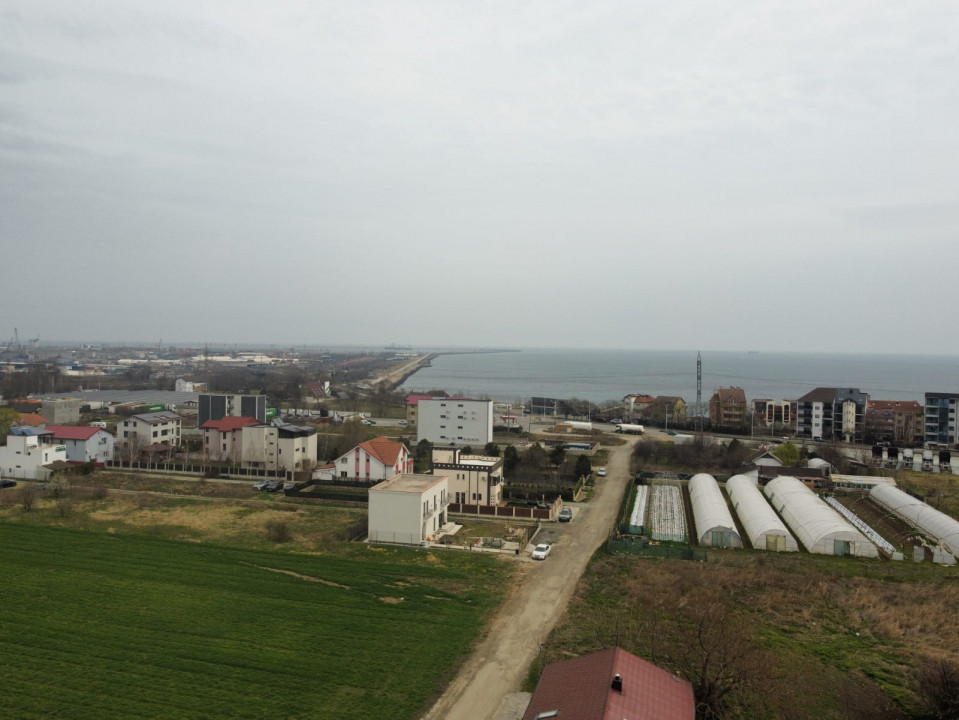 Vanzari terenuri in Agigea zona Golful Pescarului