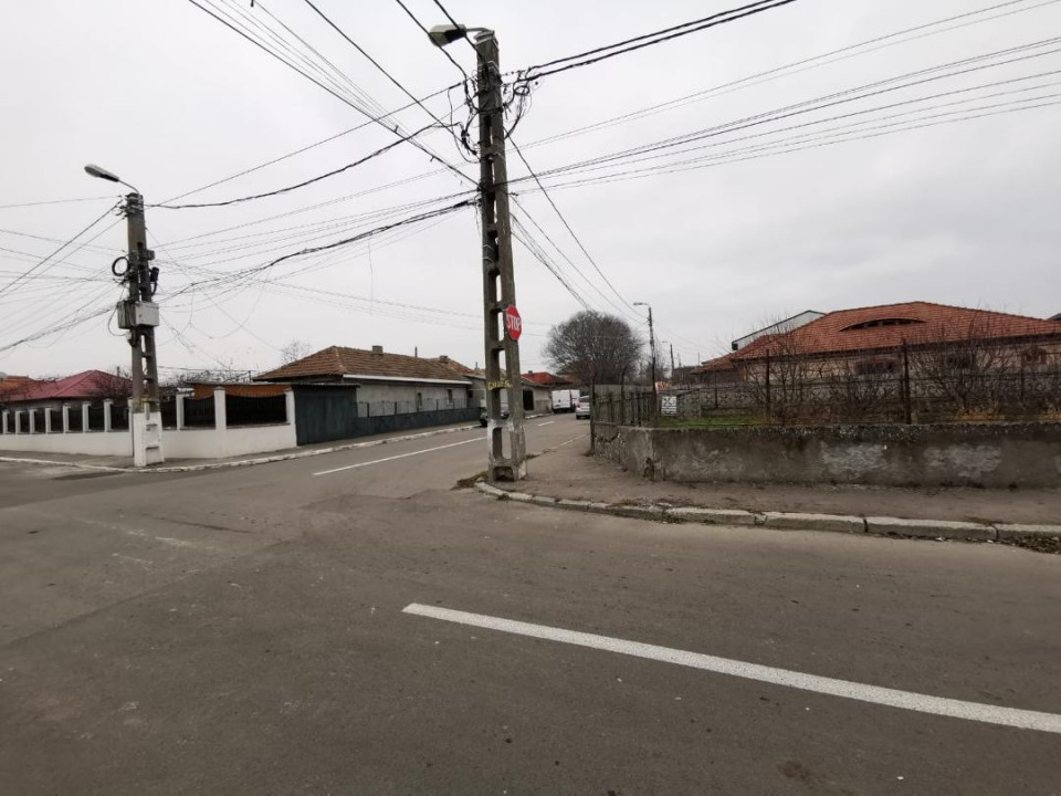 Vand teren in Palazu Mare 