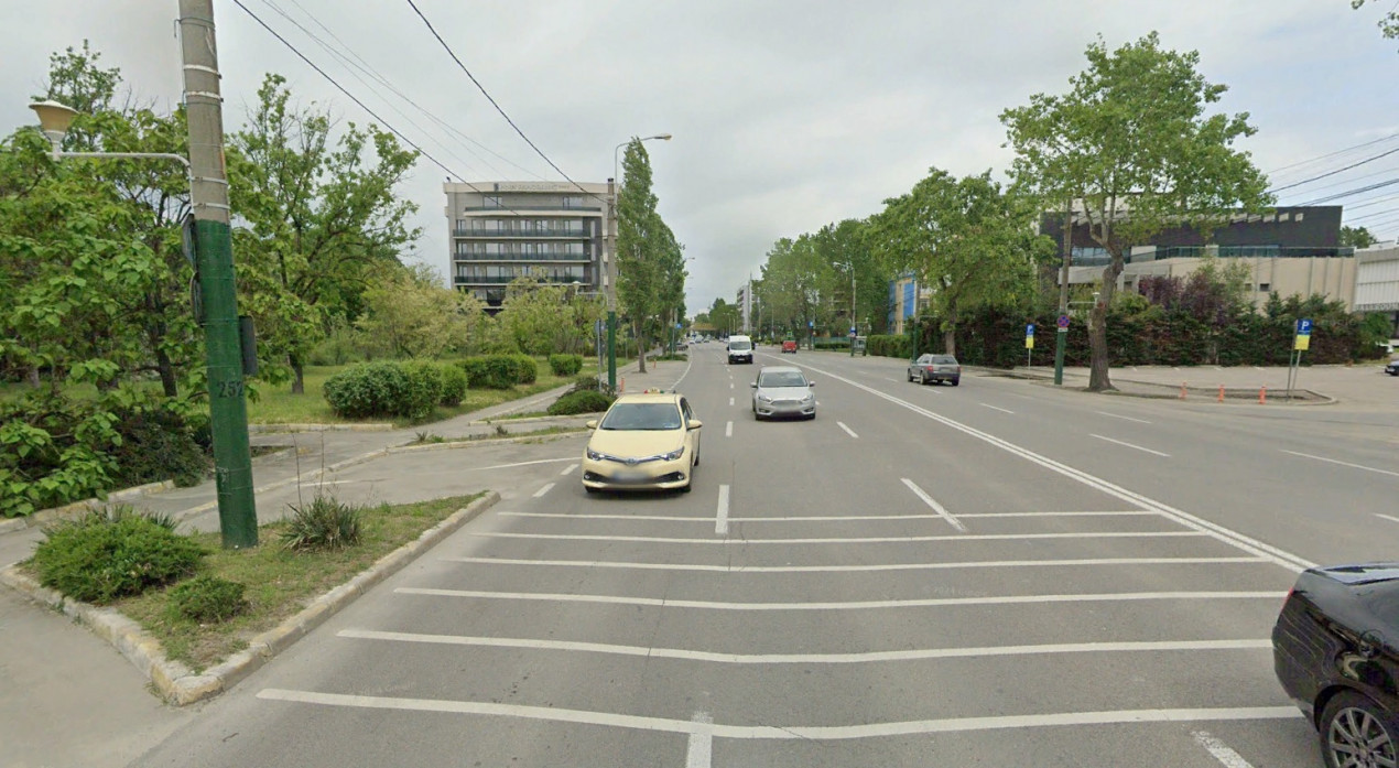 Teren de vanzare in Mamaia primul rand la lacul Siutghiol