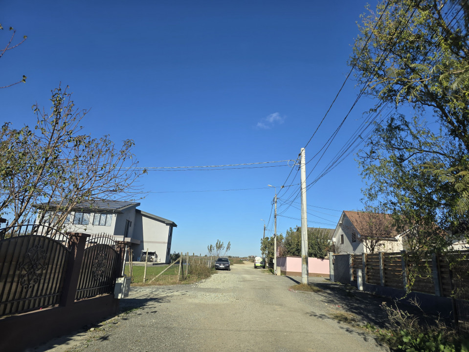 Teren de vanzare in Lazu lot de casa cu PUZ