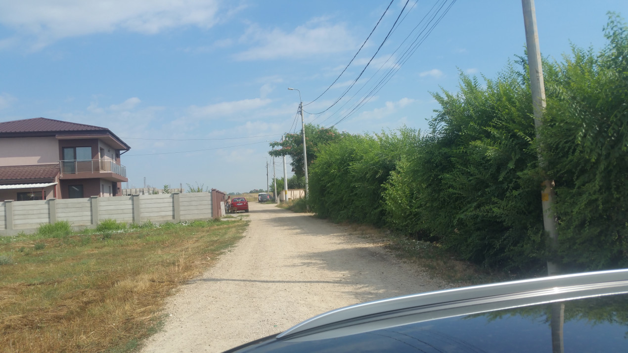 Teren de vanzare in Lazu lot de casa cu PUZ