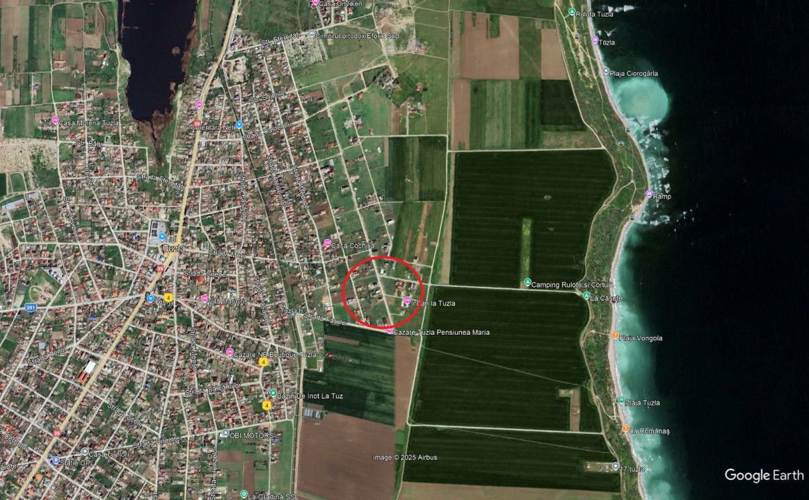 Vand teren in Tuzla zona Castelul de Apa