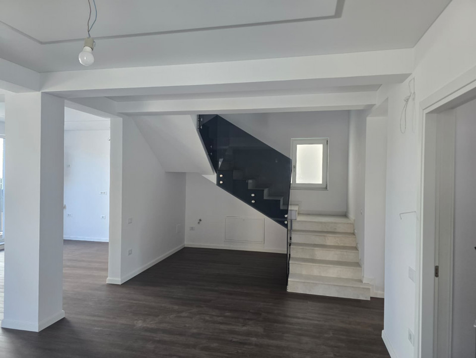 Vila de vanzare in Constanta zona Palazu Mare 