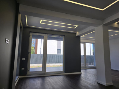 Vila de vanzare in Constanta zona Palazu Mare 